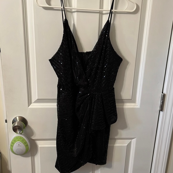 SHEIN deep V sequin mini dress size L - Picture 1 of 3